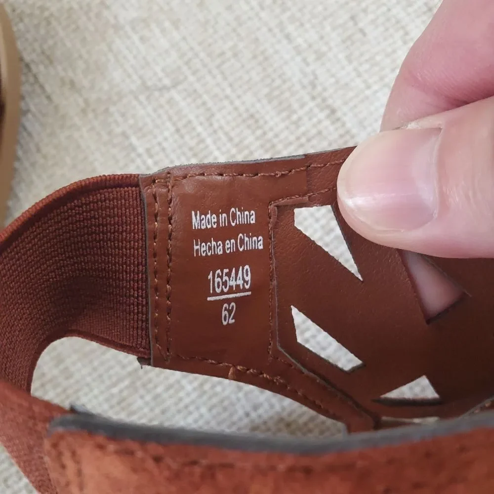 American Eagle Block Sandals Size 6.5